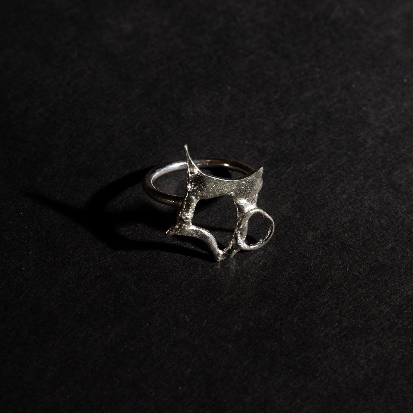 ABSTRACT VISIONS RING - DROOL DESIGN AND JEWELLERY®