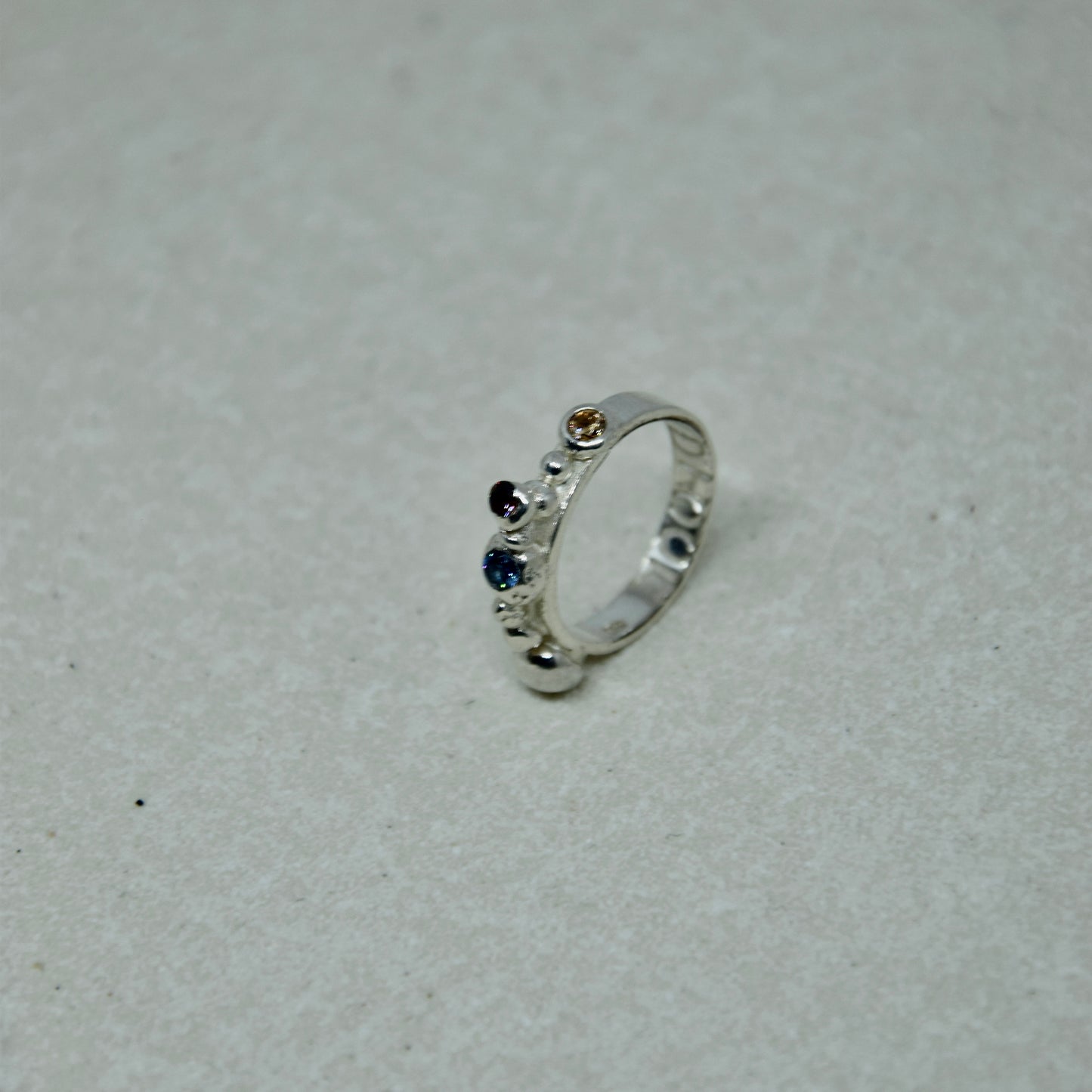 GOOGLY EYES RING