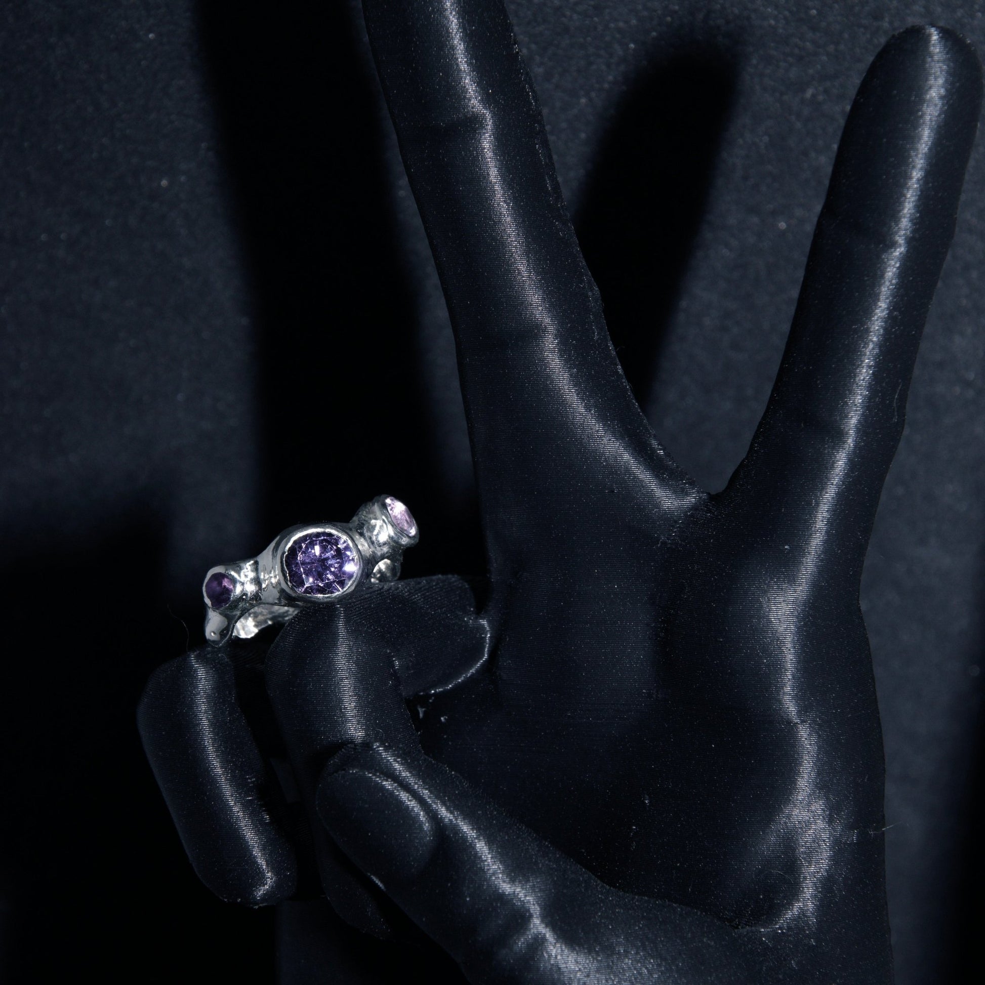 ALIEN EYES RING - DROOL DESIGN AND JEWELLERY®